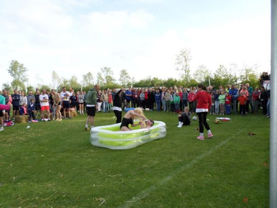 Spanning en spektakel bij 8 Kamp - Afbeelding 2