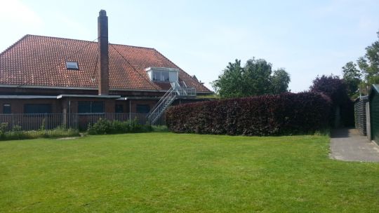 Buren onaangenaam verrast met bouwplannen noodlokalen Henricus