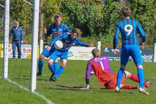 Nipte overwinning Succes op Schagen 1-0