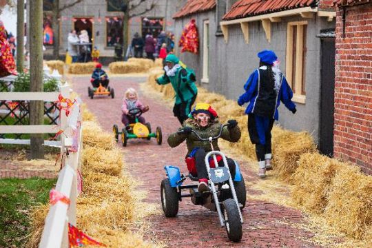 Glutenvrije Pieten nemen hun intrek in Pietendorp! - Afbeelding 2