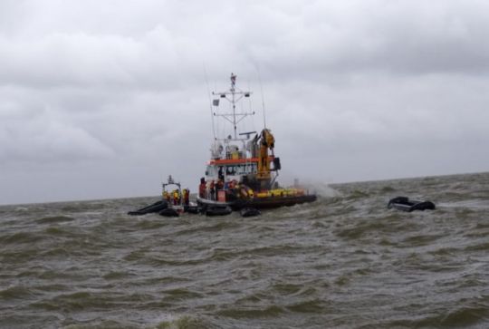 KNRM haalt 53 marinematrozen van het IJsselmeer - Afbeelding 3