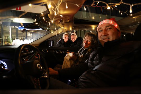 Kerst Drive-Through groot succes - Afbeelding 3