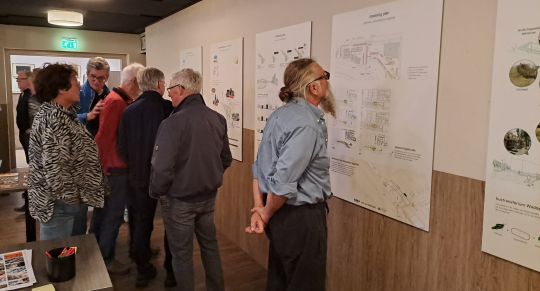 Drukbezochte informatie bijeenkomst plan hotel Waddenpoort - Afbeelding 2