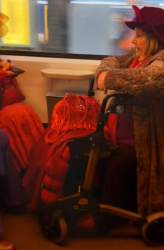 Rode Hoeden gingen op stap in Amsterdam - Afbeelding 5