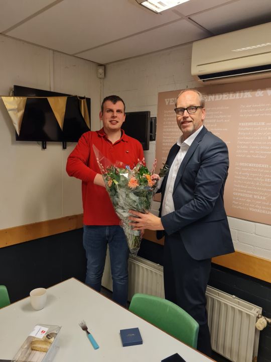 Sander twaalf en een half jaar in dienst Dekamarkt