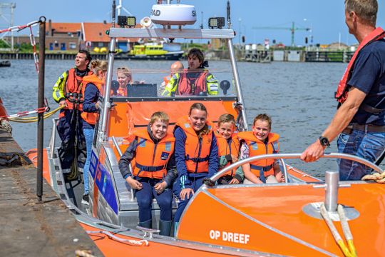 Reddingsbootdag KNRM Den Oever: beleef het reddingswerk van dichtbij op zaterdag 10 mei