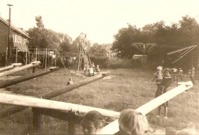 Speeltuin in Hippolytushoef - Klik op de foto voor een grotere versie en meer informatie...