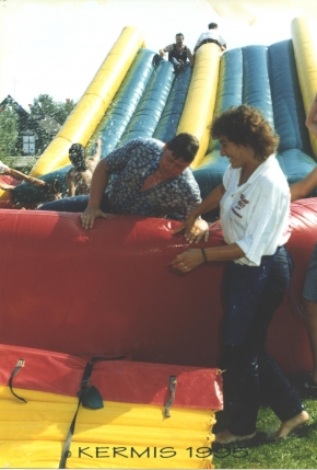 Waterspektakel op de Kermis - Klik op de foto voor een grotere versie en meer informatie...